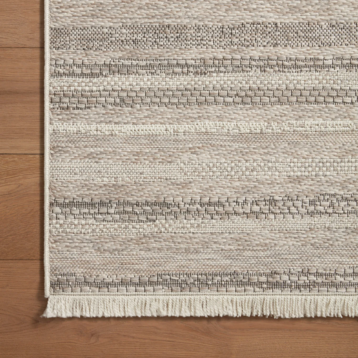 Amber Lewis x Loloi Malibu-02 Ivory/Dove Indoor/Outdoor Rug