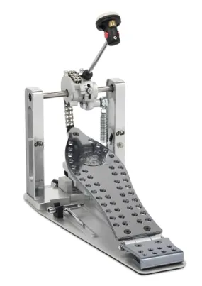 DW Hardware: DWCPMCD - Machine Chain Drive Single Pedal With Bag