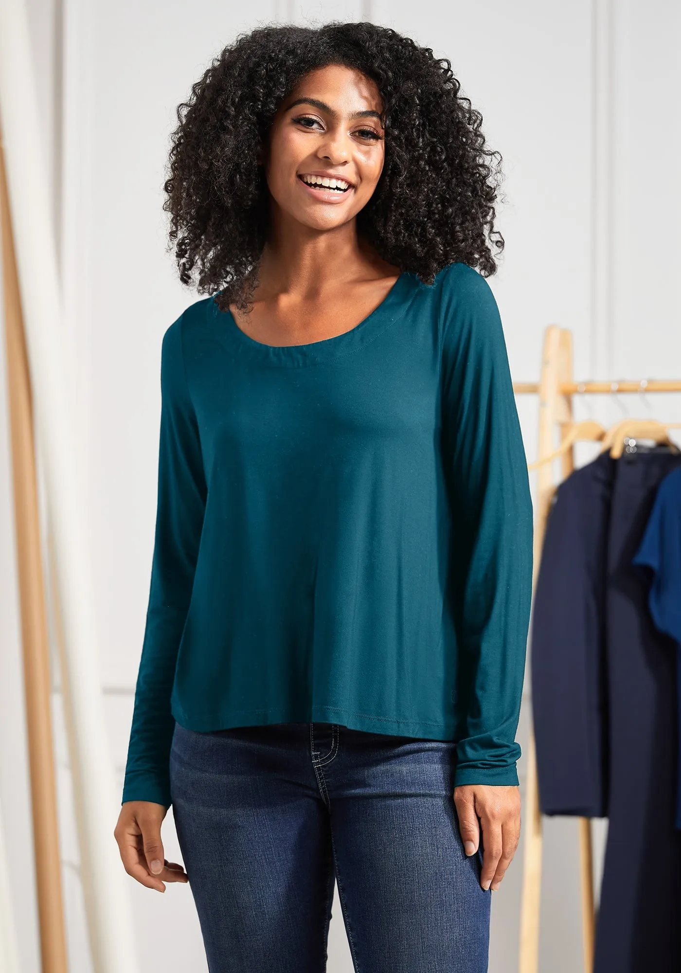 Essential Scoop Long Sleeve (Teal)